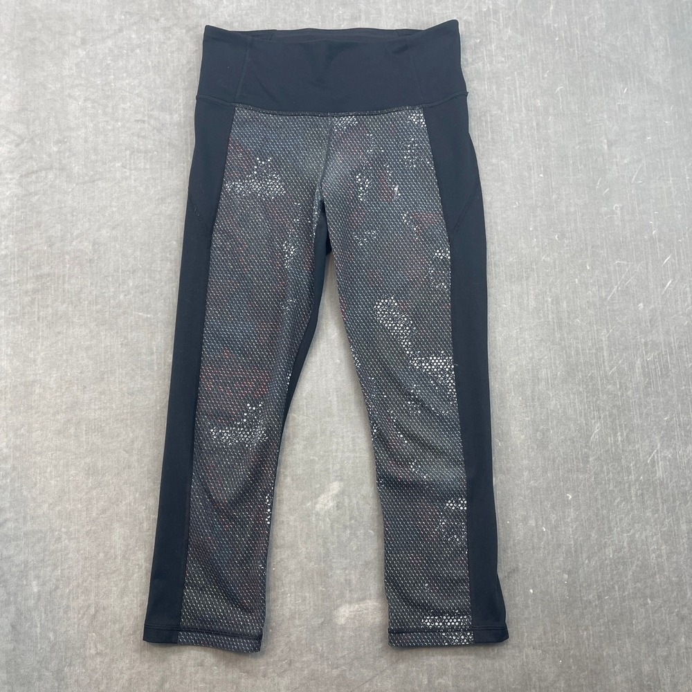 Under Armour Womens‎ HeatGear Cropped Leggings Black Honeycomb Dot Pattern